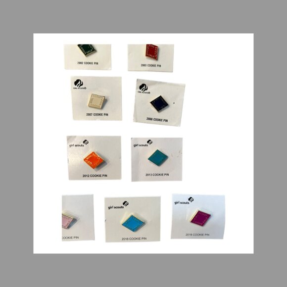 Girl Scout Cookie Pins 1999-2019 All Years Lot of 21 Pins NEW on Cards Vest Sash - Picture 6 of 7